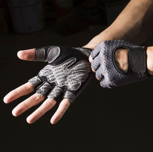 Weight Lifting Gloves - Women Pink