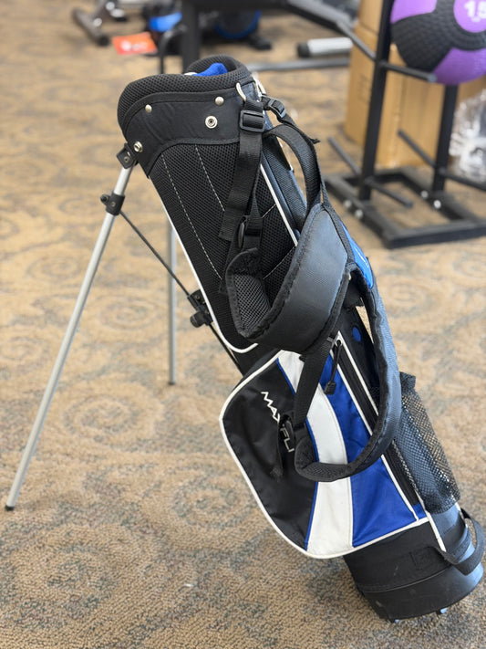 Maxfli Youth Golf Bag W/ foldable Stand