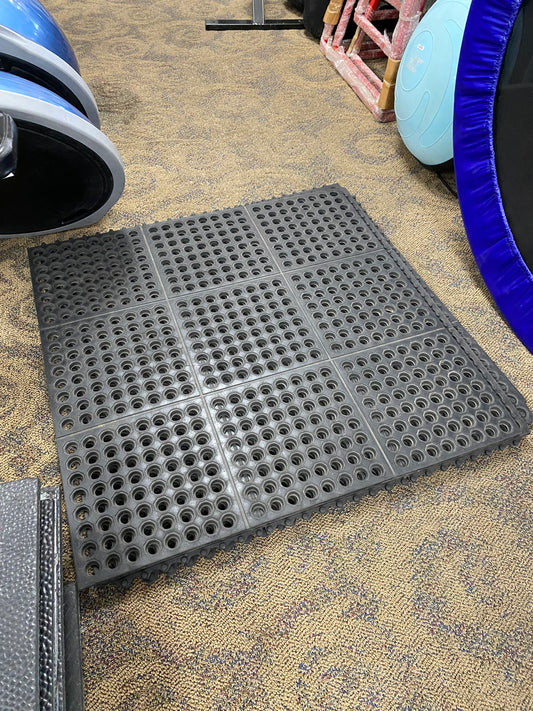 Heavy Duty Rubber Floor Mat (used)