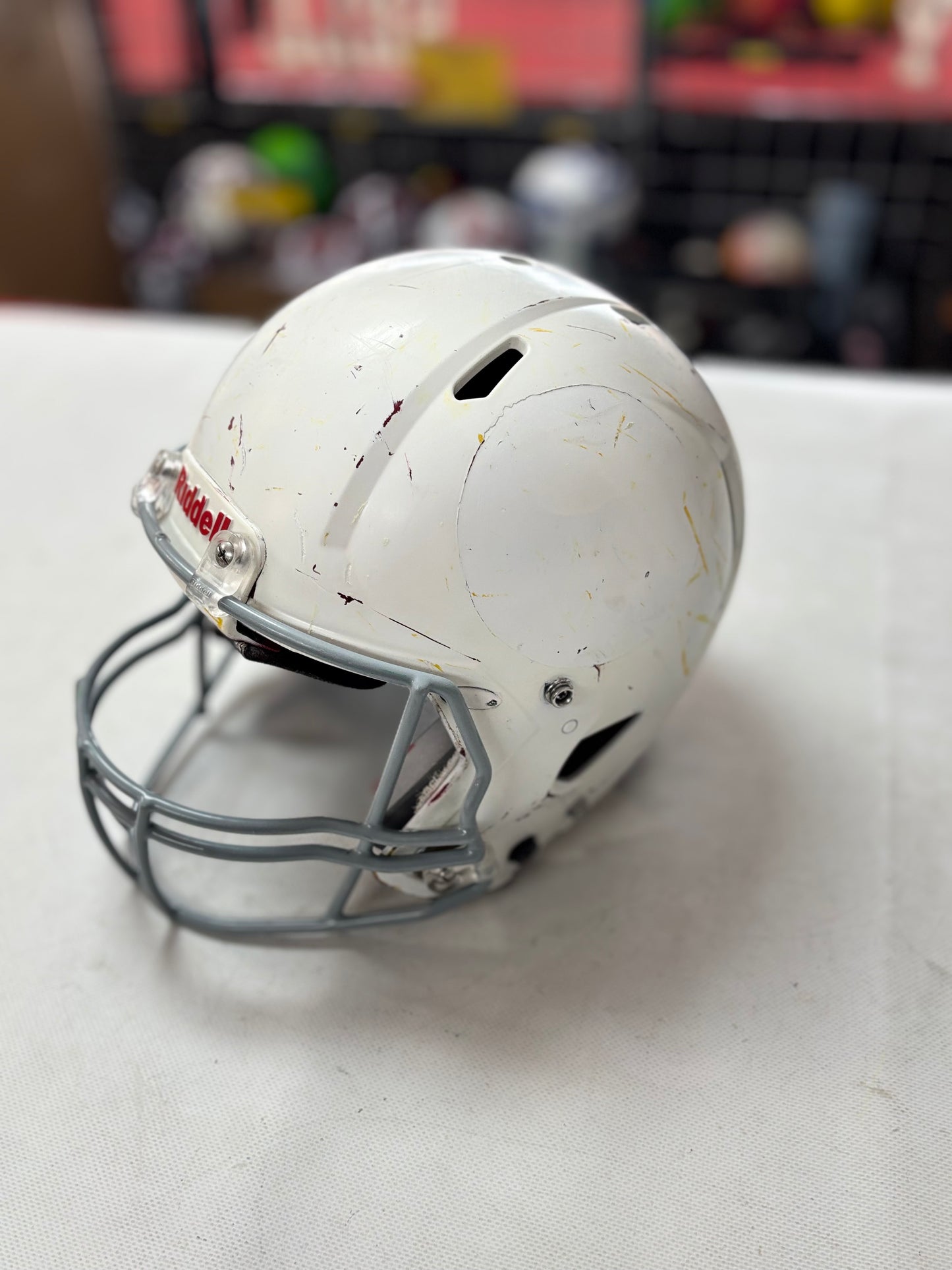 2022 Riddell Victor I Football Helmet Youth S/M