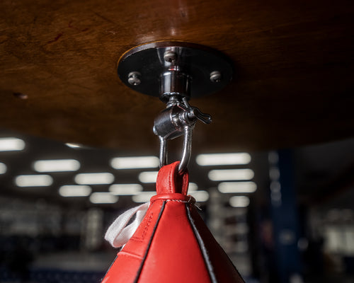 Title Deluxe Pro Swivel