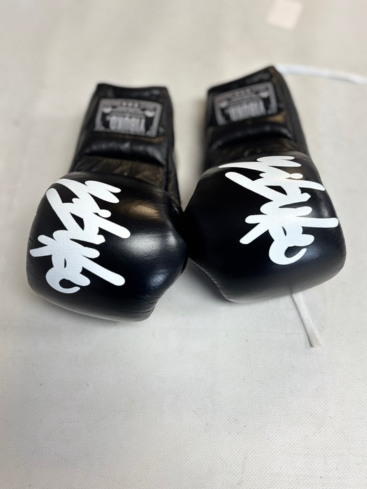 Yibuko MMA Lace-up Gloves 9oz