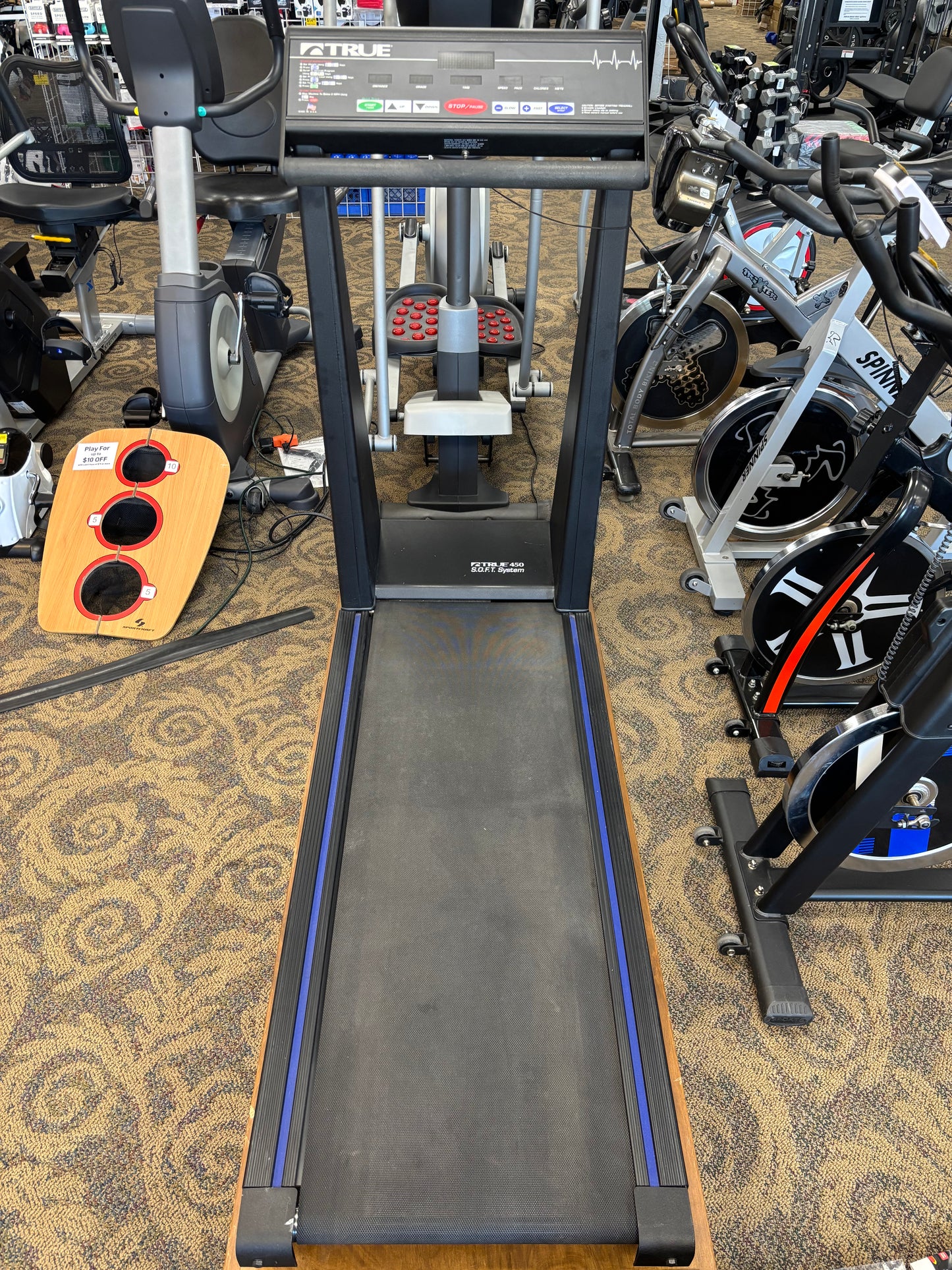 True 450 Treadmill (used)