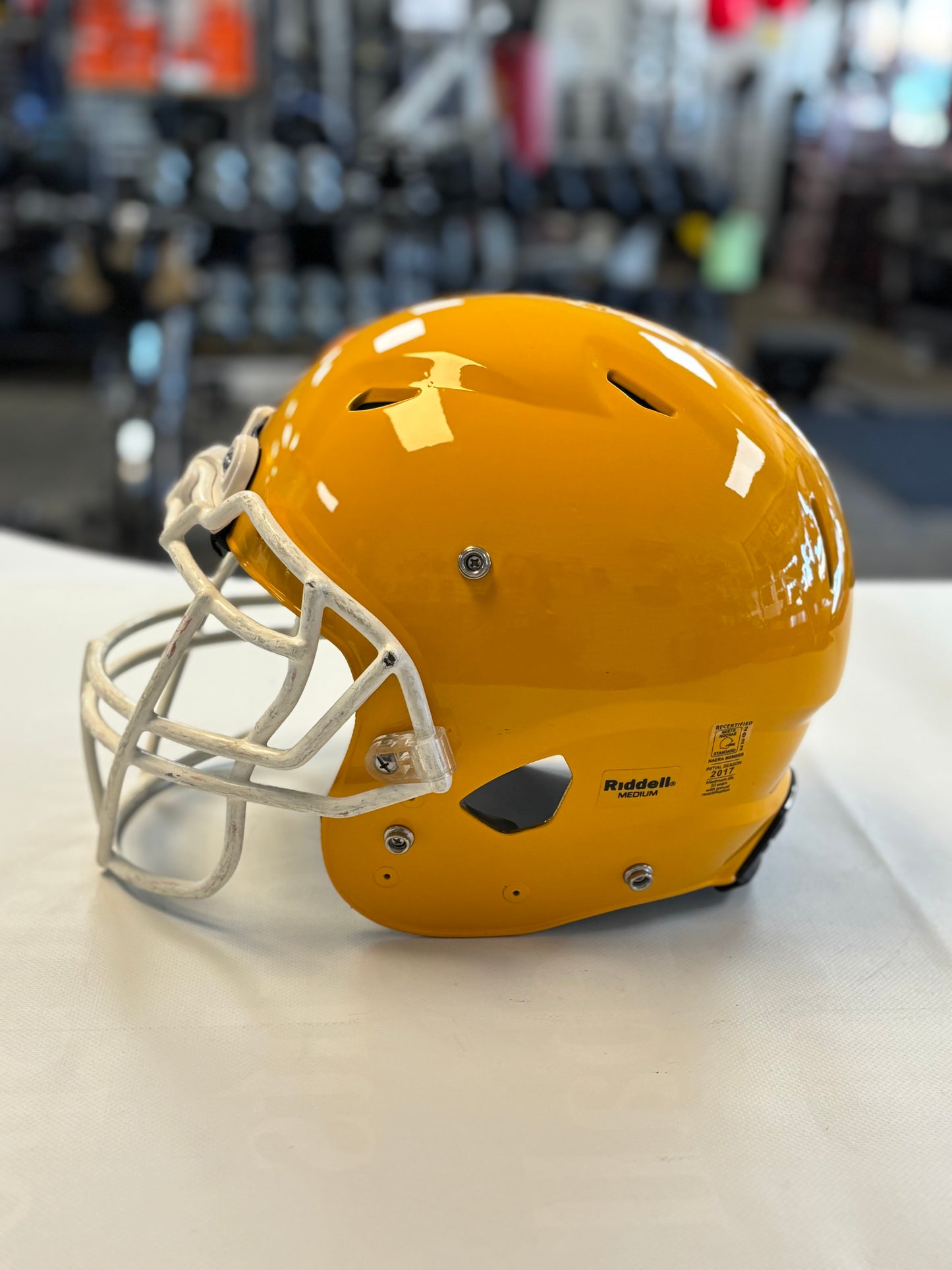 Schutt Vengeance A3 2017 Helmet- Youth Medium (used)