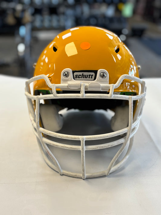 Schutt Vengeance A3 2017 Helmet- Youth Medium (used)