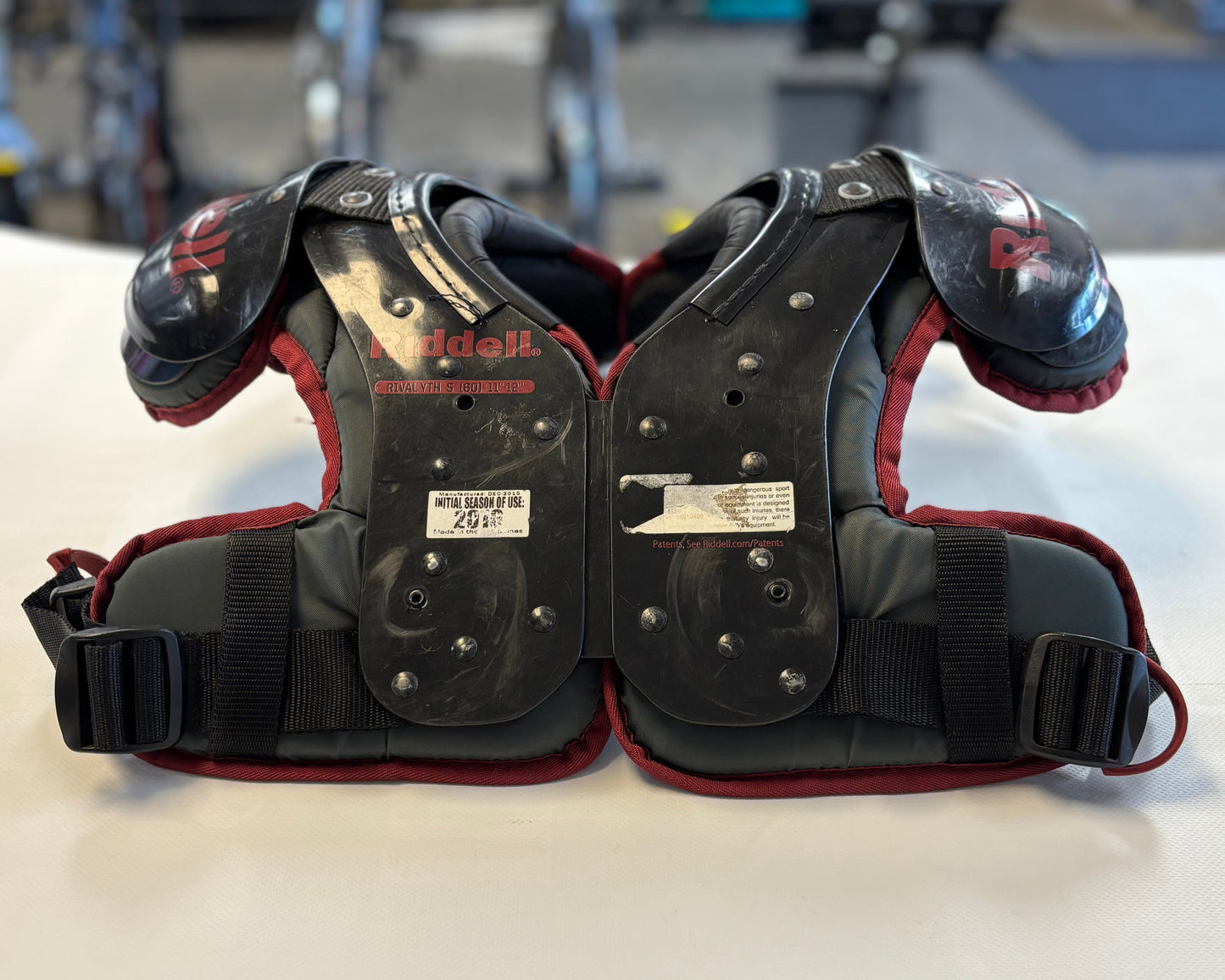 Riddell Rival Shoulder Pads- Youth Small (used)