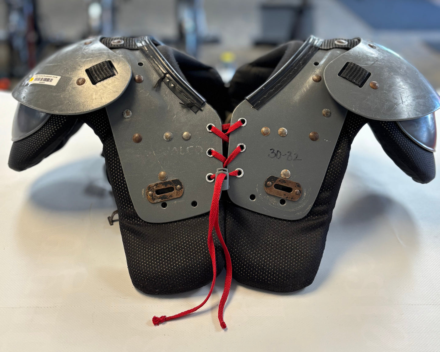 Youth Medium Shoulder Pads (used)