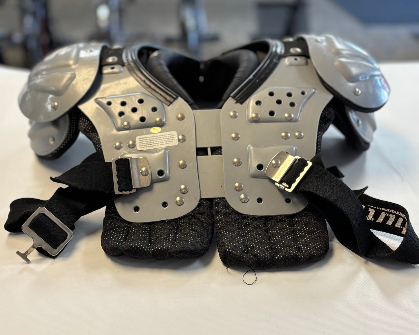 Schutt YFlex Shoulder Pads - Youth Small (used)