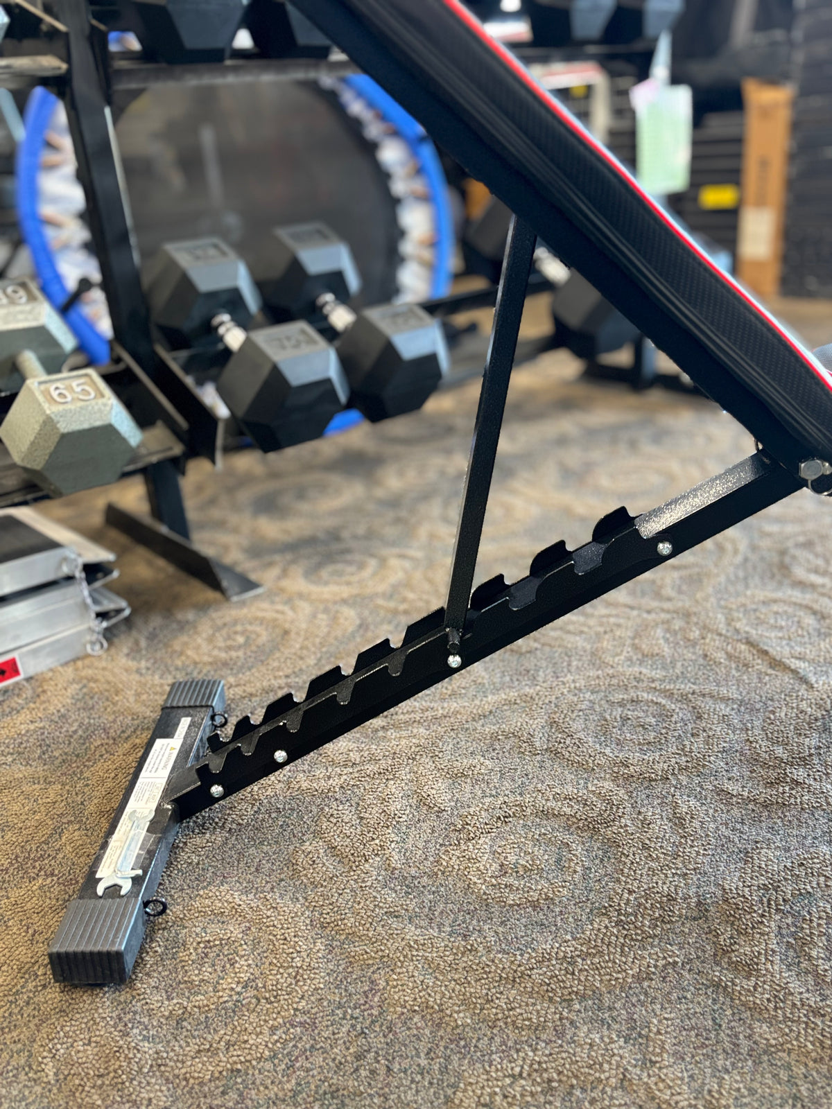 Yoleo Adjustable Weight Bench (used)