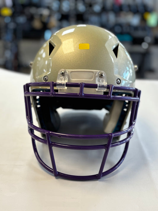 Schutt Vengeance A11 2019 Helmet - Youth Small (used)