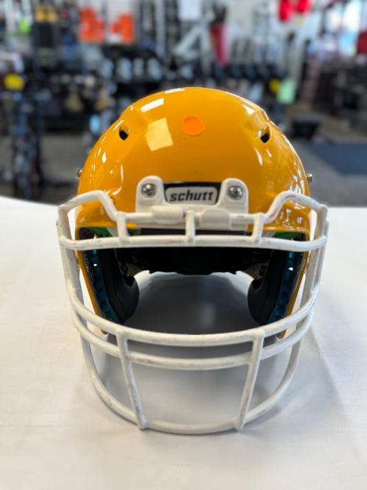 Schutt Vengeance A3 2017 Yellow Helmet-Youth Medium (used)