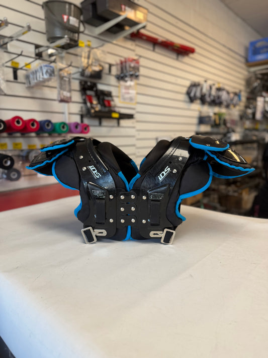 Champro Gauntlet V.2 Adult Small (used)