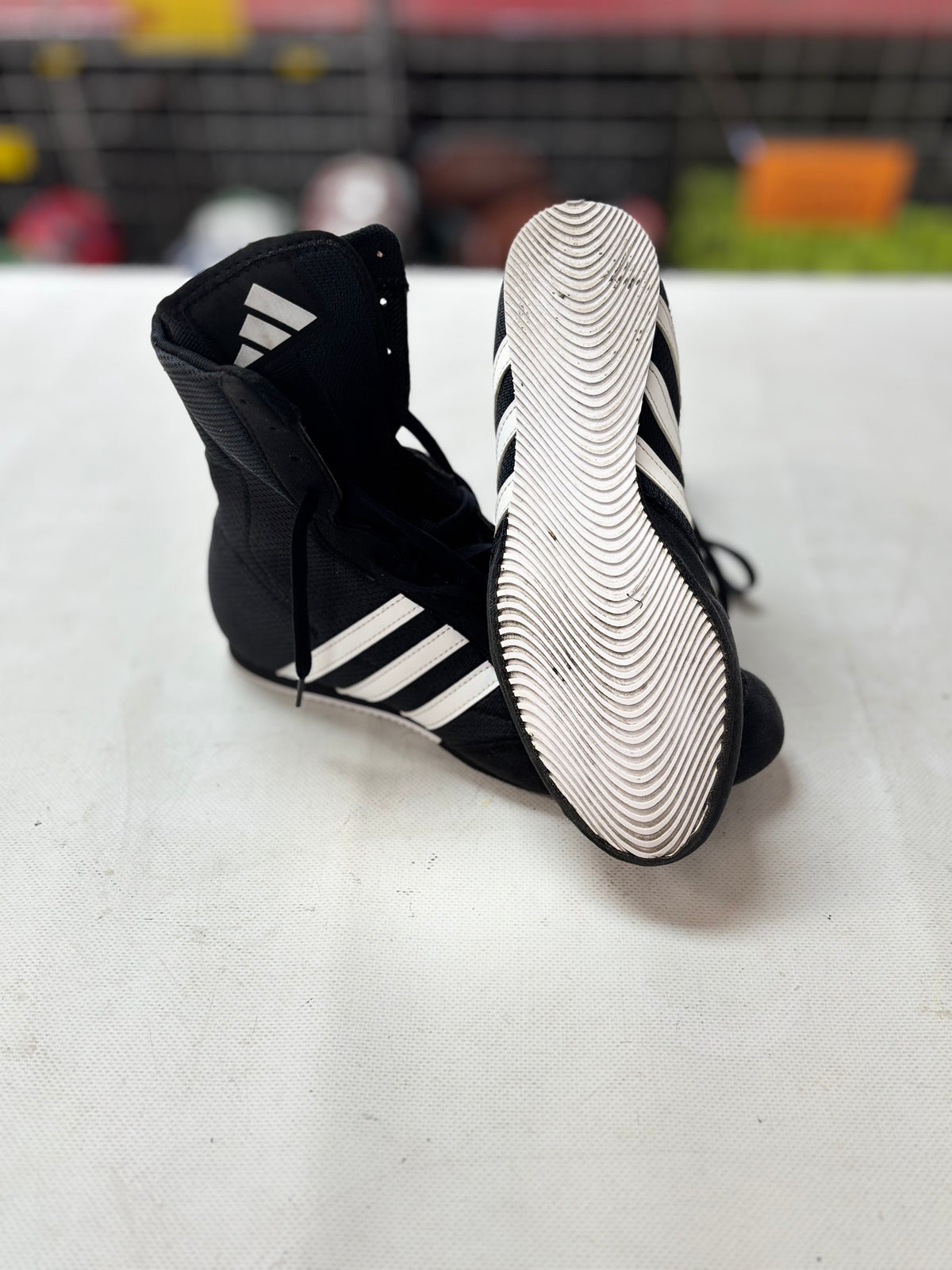 Adidas Box Hog 2 Boxing Shoes Size 7 1/2 (used)