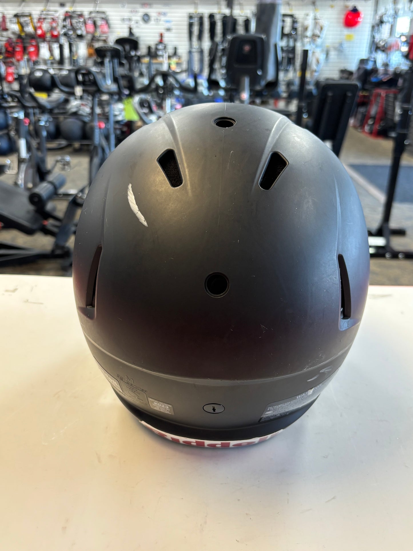 Riddell Victor-I 2023 Matte Black Youth S/M (used)