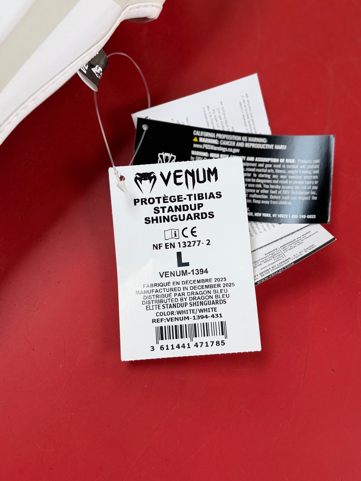 Venum Elite Shin Guards - Size Large - Minor Imperfection