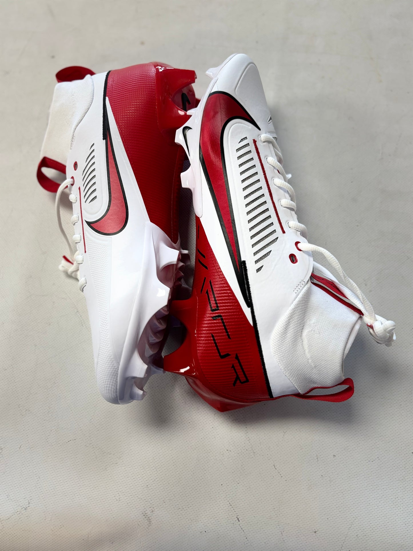 Nike Vapor Edge Pro 360 2 TB P Football Cleats