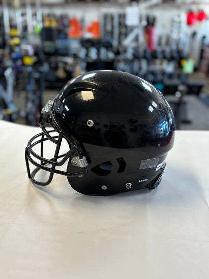 Schutt Vengeance A11 2023 Helmet - Youth Large (used)