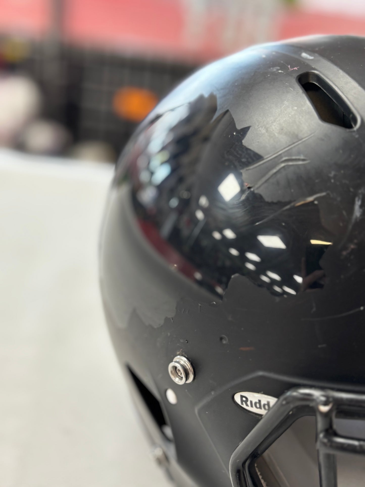 Riddell Victor-I 2022 Youth S/M - Matte Black (used)
