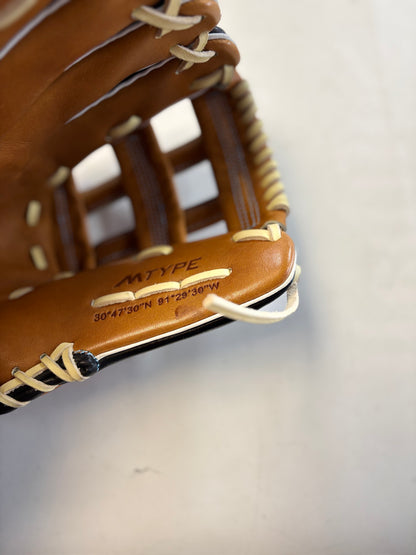 Marucci Cypress M Type 98R3 12.75" H-Web (used)