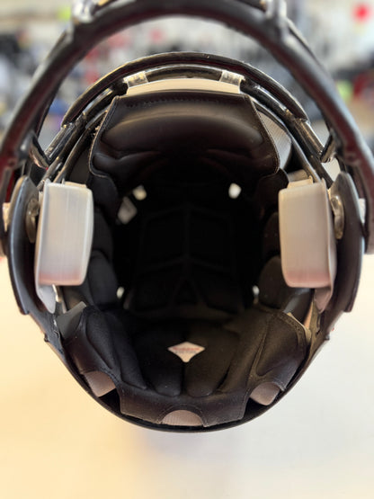 Riddell Victor Youth Small 2019 Matte Black Football Helmet (used)