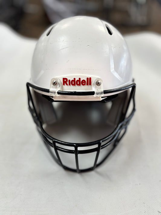 2023 Riddell Victor I Youth Small/Medium Football Helmet