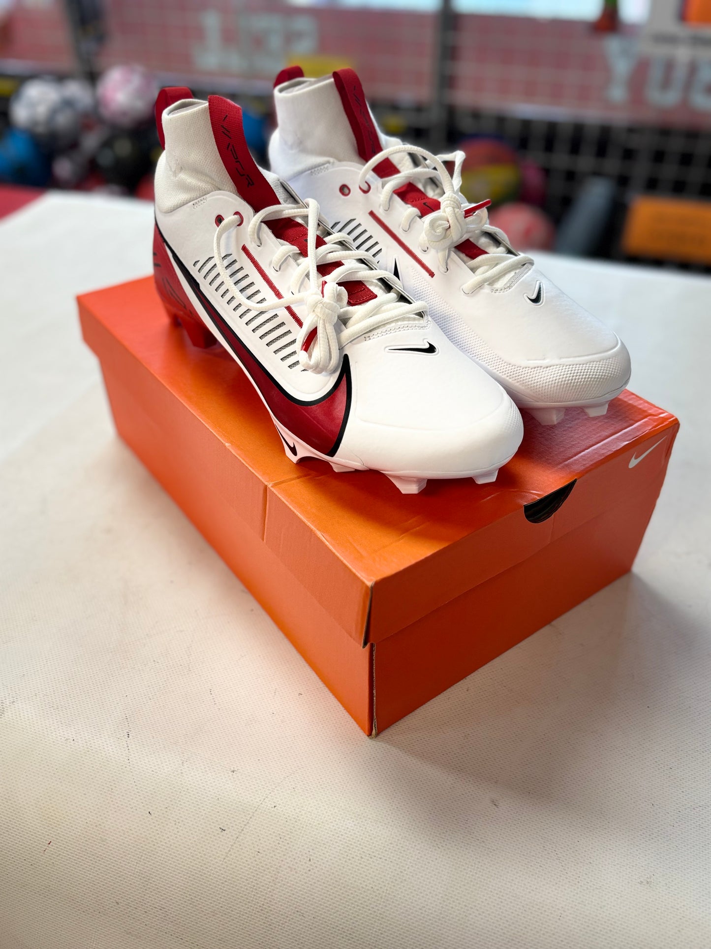 Nike Vapor Edge Pro 360 2 TB P Football Cleats