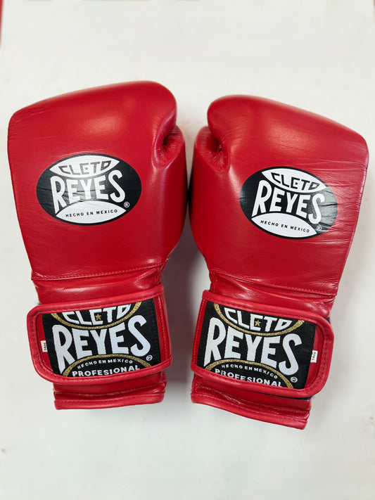 Cleto Reyes 14oz Velcro Boxing Gloves (used)