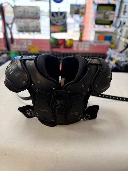 Xenith Flyte 2 Youth Medium Shoulder Pads (used)