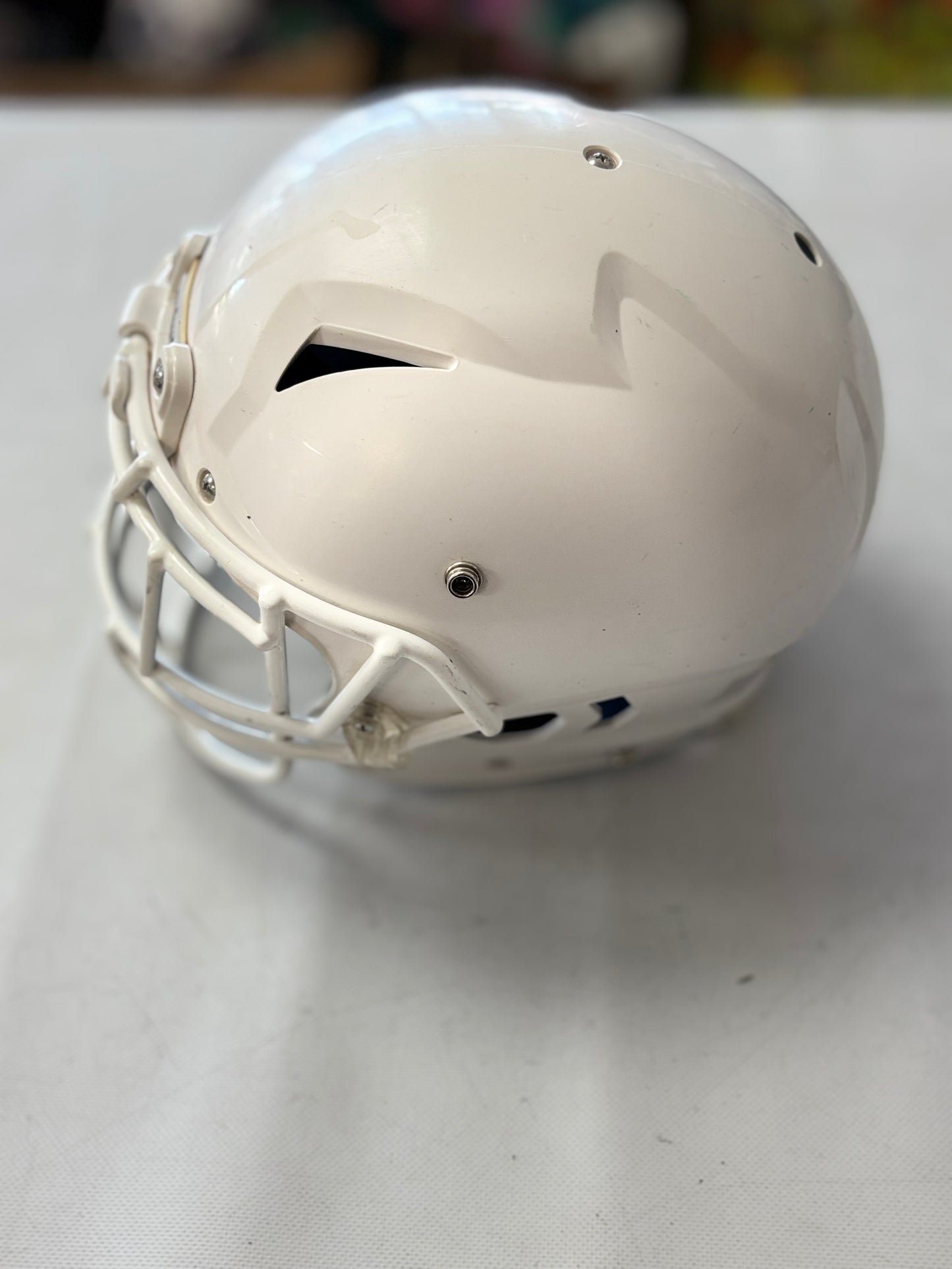 Schutt Vengeance A11 Youth 2021 Large (used)