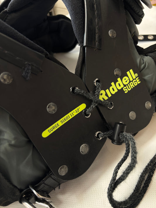 Riddell Surge shoulder Pads - Youth Small 11”-12” (used)