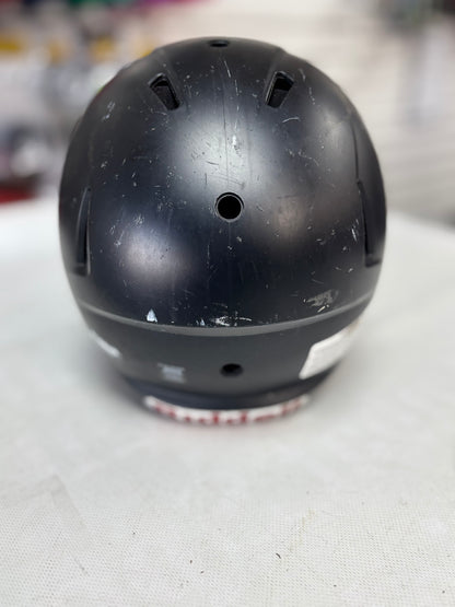 2022 Riddell Victor Youth Medium Football Helmet (used)