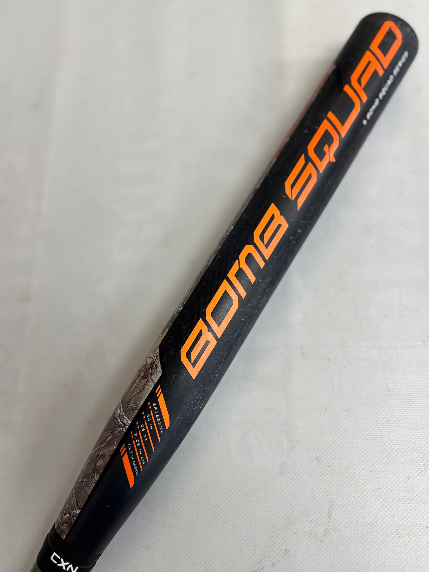 Easton Bomb Squad Realtree Camo Slowpitch Softball Bat 34in Drop -8 (used)
