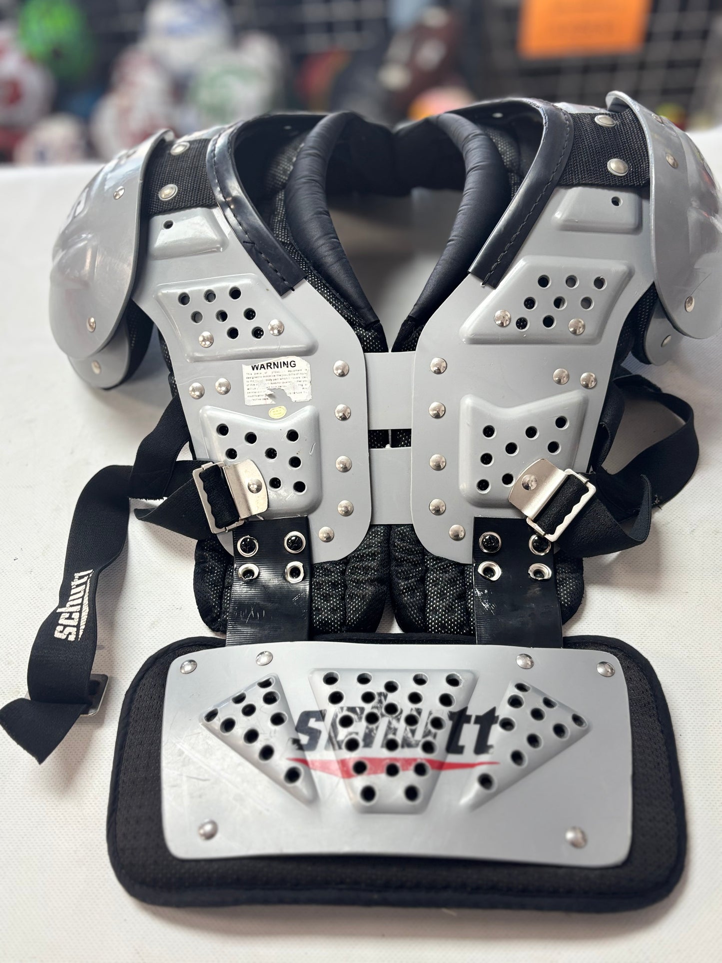 Schutt Y-Flex All Purpose Youth Large Football Shoulder Pad