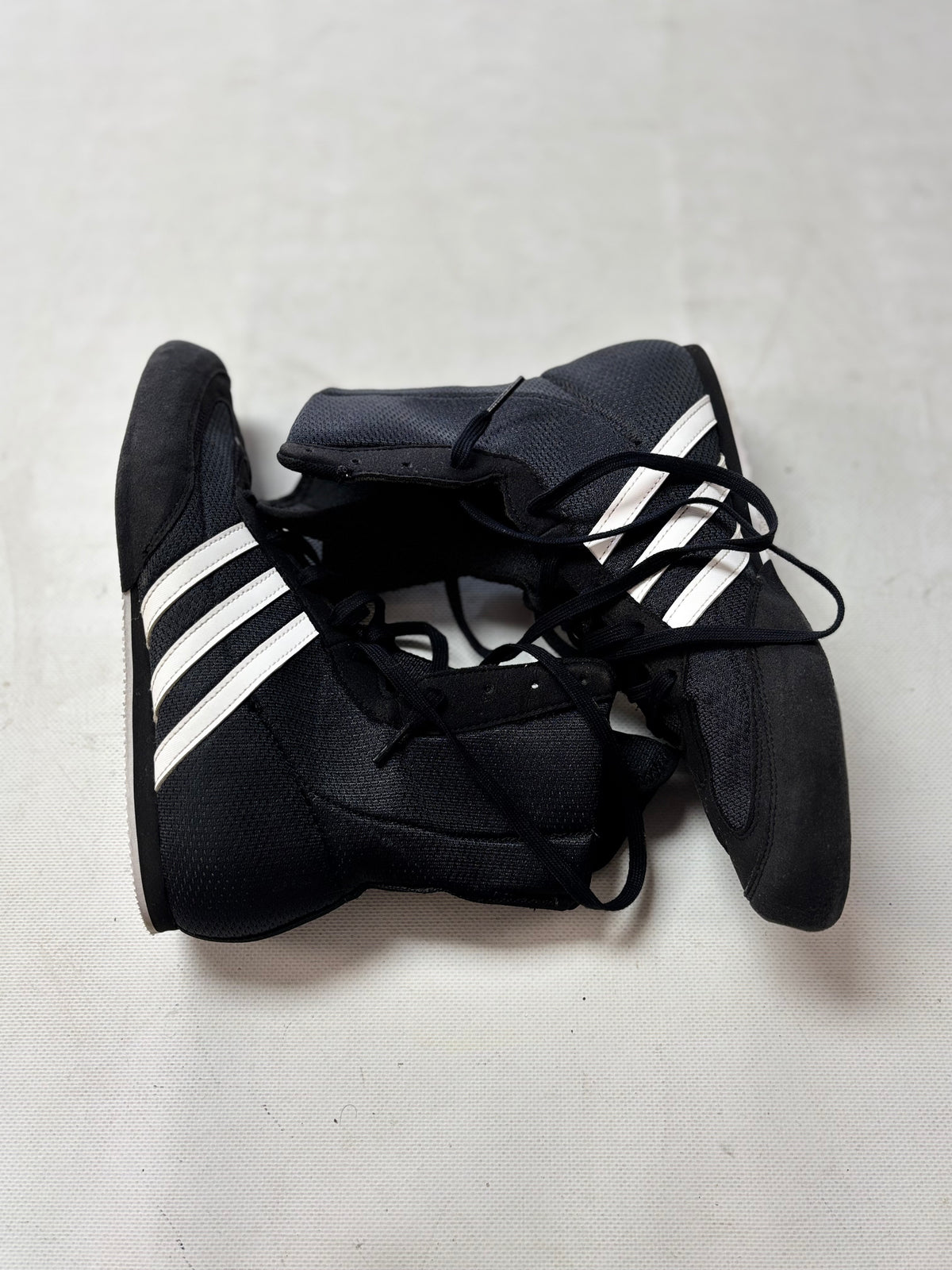 Adidas Box Hog 2 Boxing Shoes Size 7 1/2 (used)
