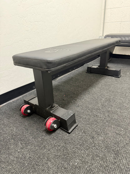 Titan Flat Bench , Used (Portable)