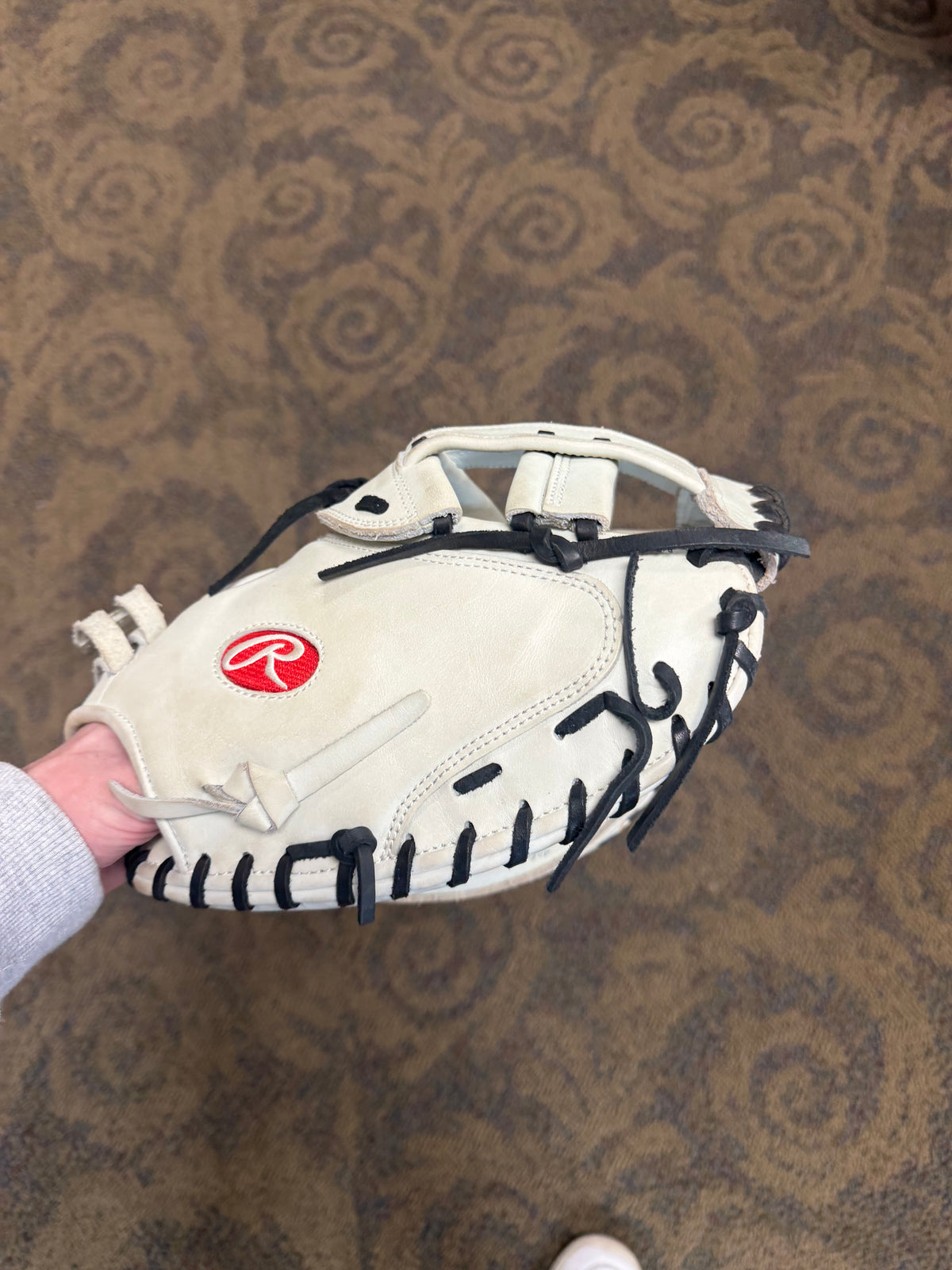 Rawlings Lite Toe Softball Catchers Mitt 34 inch Pro Design