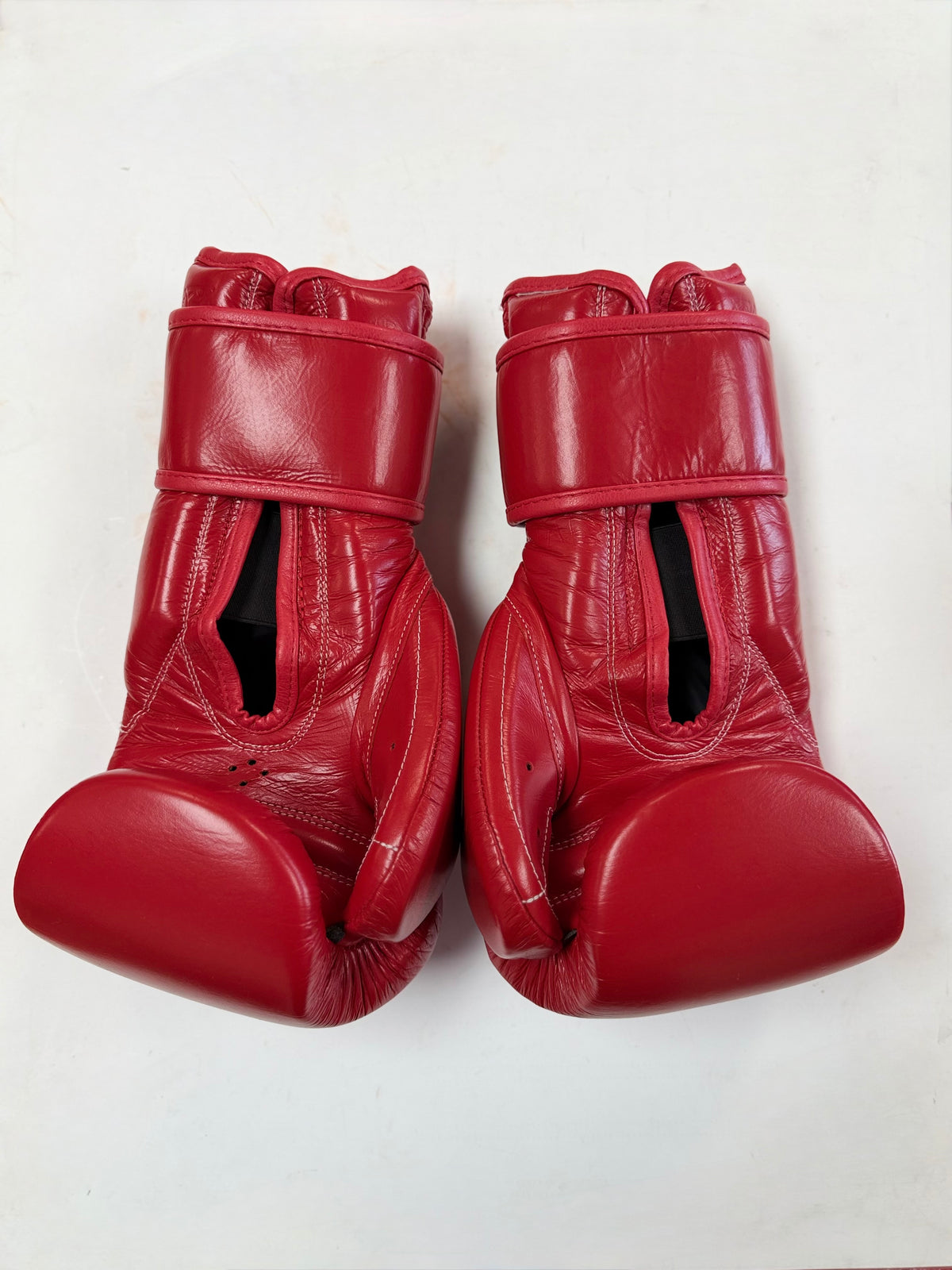 Cleto Reyes 14oz Velcro Boxing Gloves (used)