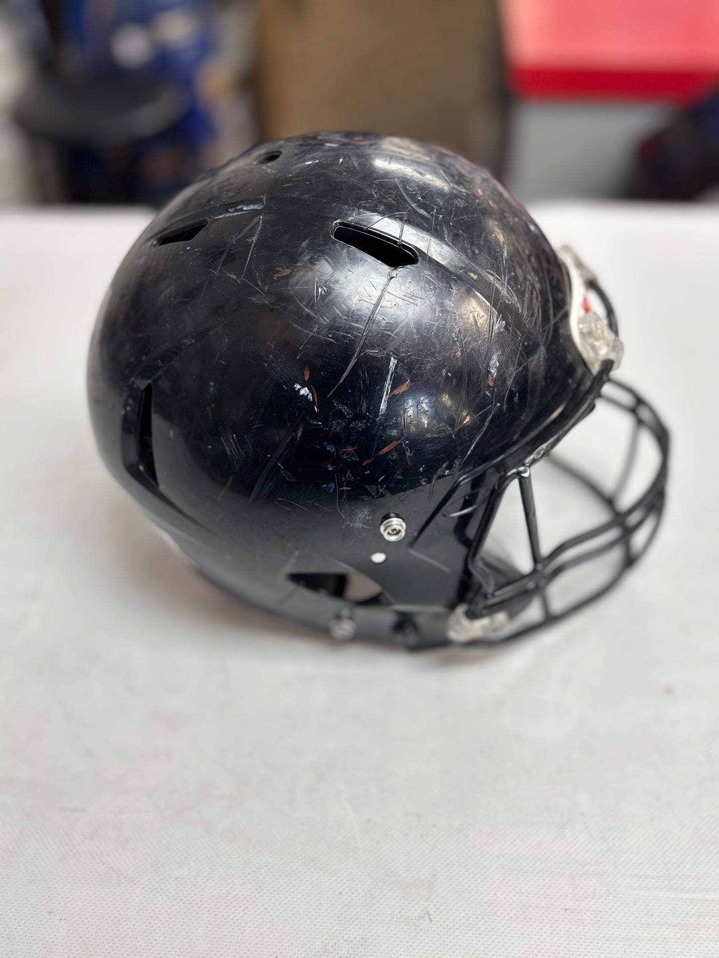 2023 Riddell I Victor Youth Large/XLarge Football Helmet (used)