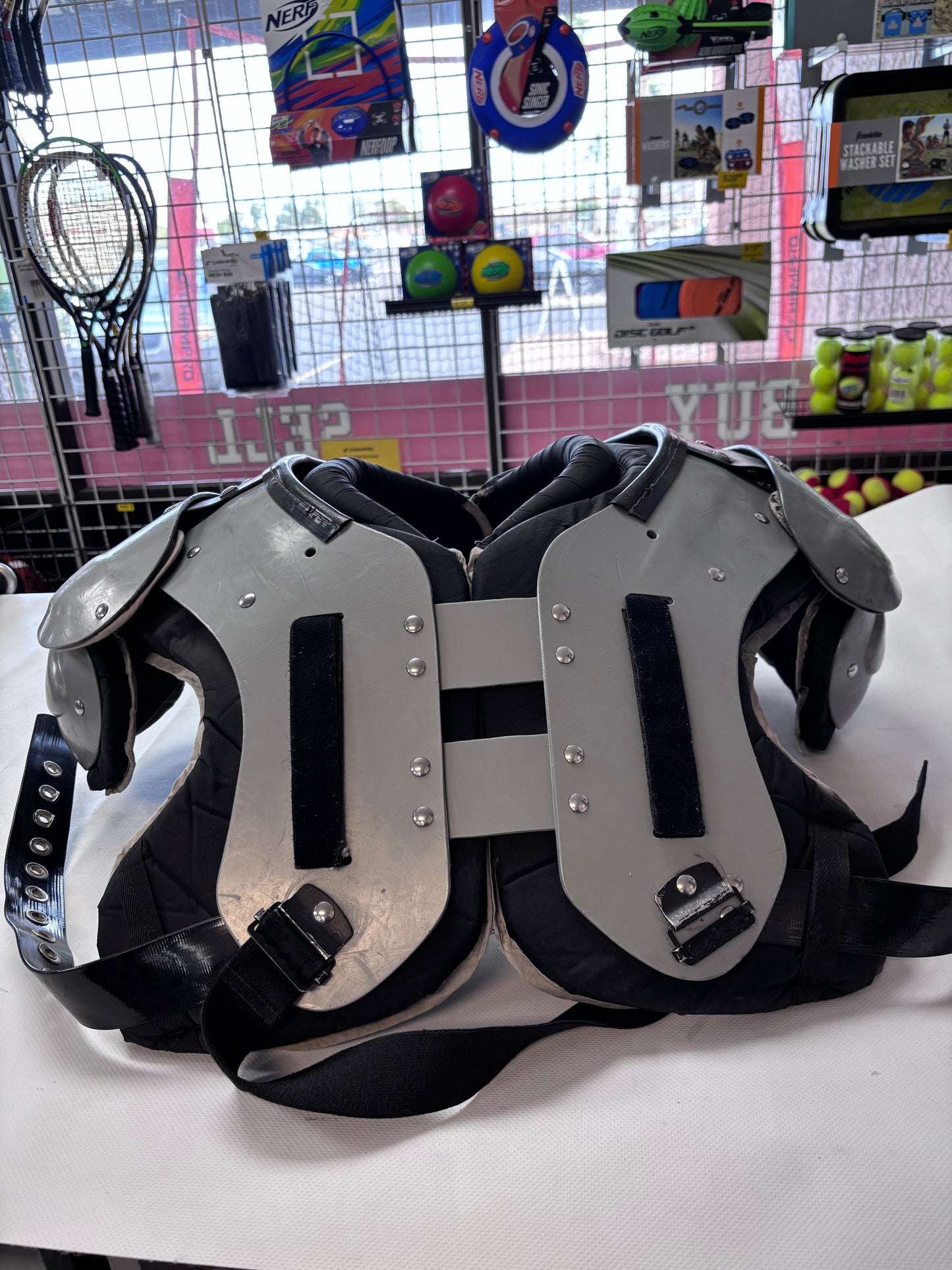 Adult Large Shoulder Pads (used)