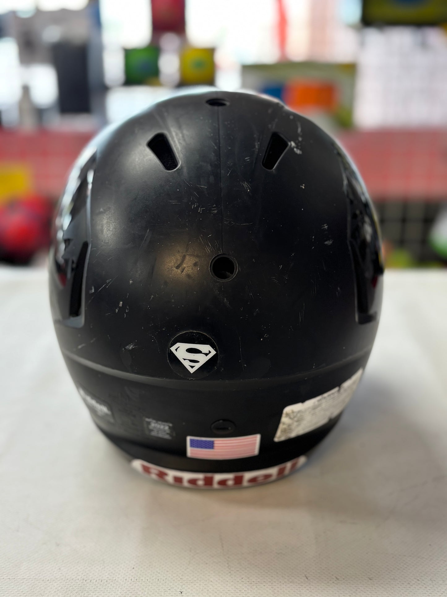 Riddell Victor-I 2022 Youth S/M - Matte Black (used)