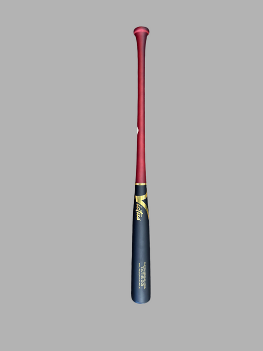 Victus ‘Tatis 23’ wood bat (32 in)