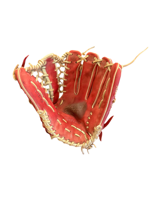 Mizuno 12.75 in Global Elite Baseball Glove (Used)