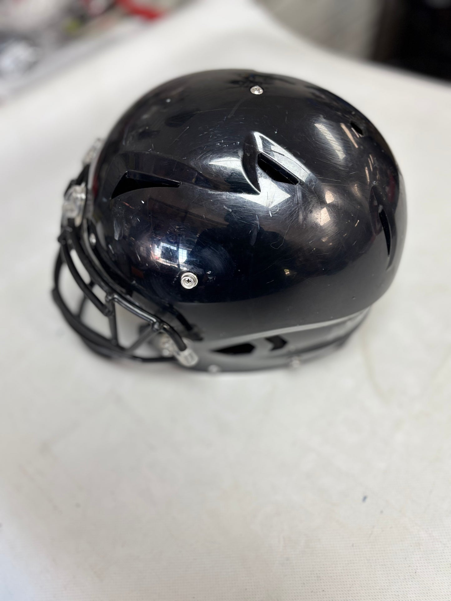 2024 Schutt Vengeance A11 Youth Large Football Helmet