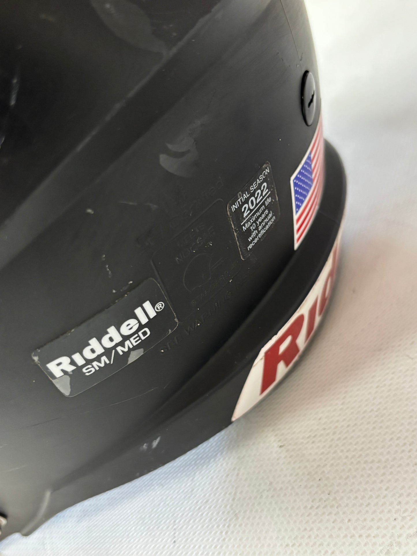 Riddell Victor-I 2022 Youth S/M - Matte Black (used)