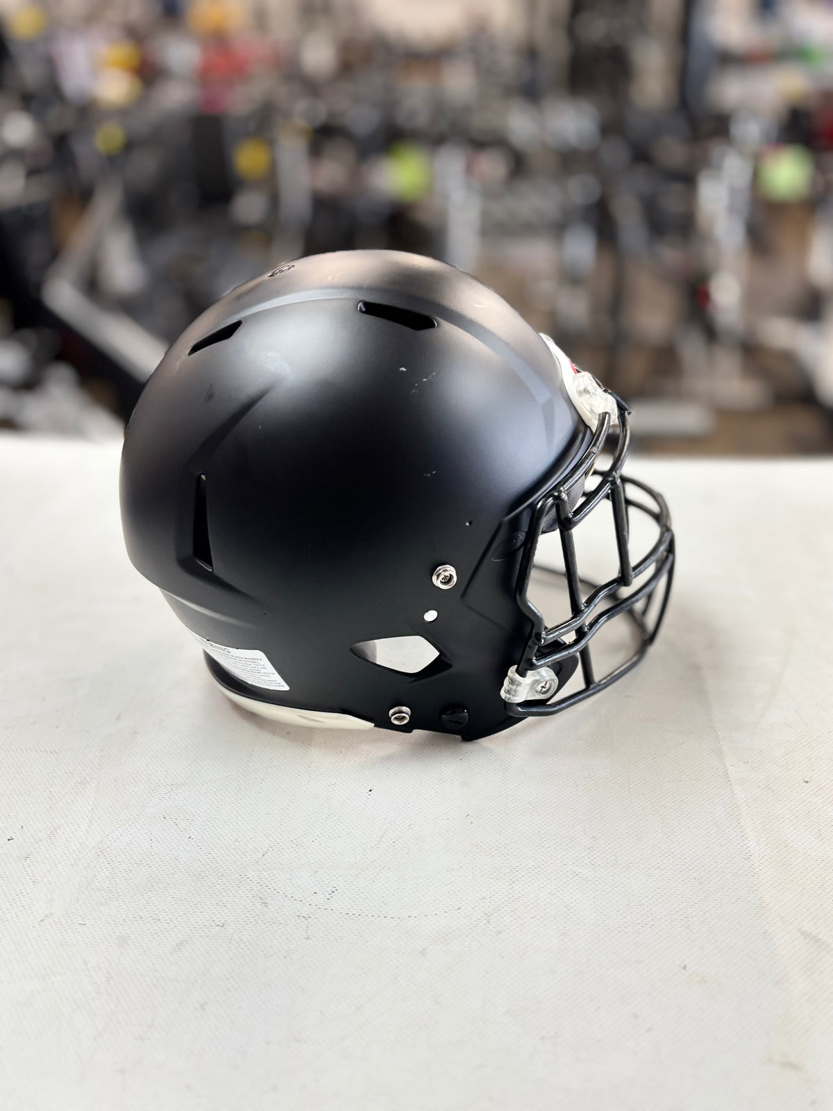2023 Riddell I Victor Speed Classic Youth Medium Football Helmet (used)