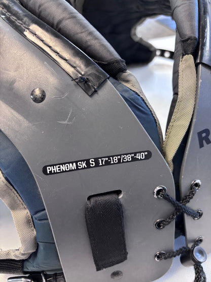 Riddell Phenom Adult Small  (used)