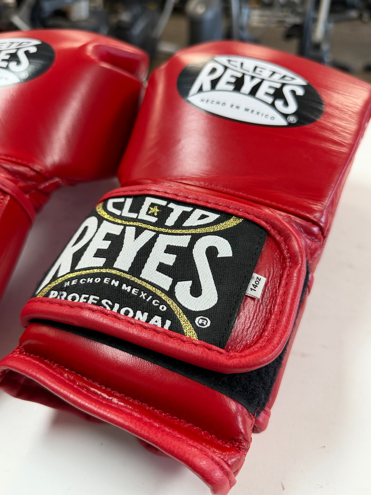 Cleto Reyes 14oz Velcro Boxing Gloves (used)