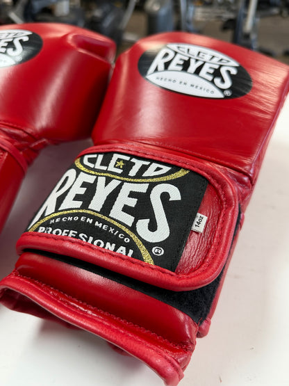 Cleto Reyes 14oz Velcro Boxing Gloves (used)