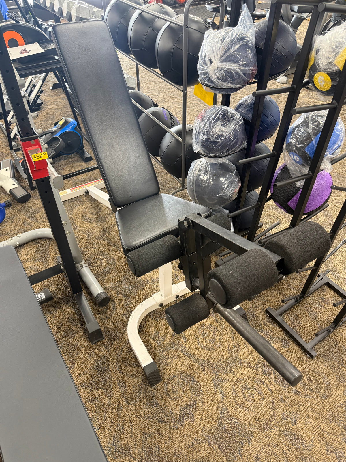 Body Solid Adjustable Weight Bench (used)