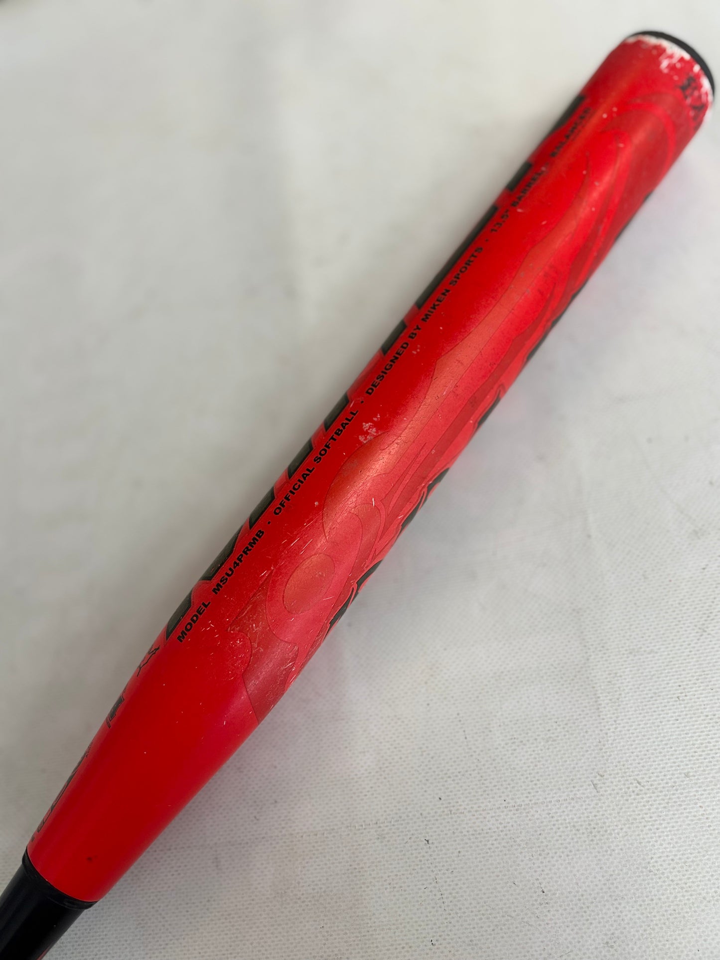 Miken Primo Balanced Slowpitch Softball Bat 34 in